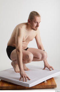 Sigvid  1 kneeling underwear whole body 0008.jpg